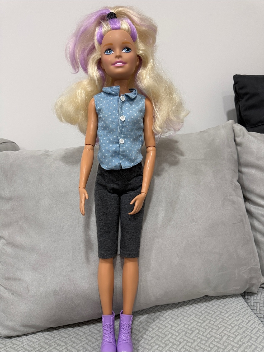 Just Play Mattel Barbie Doll-My Size  28” Articulated Arms In Full Outfits Shoes